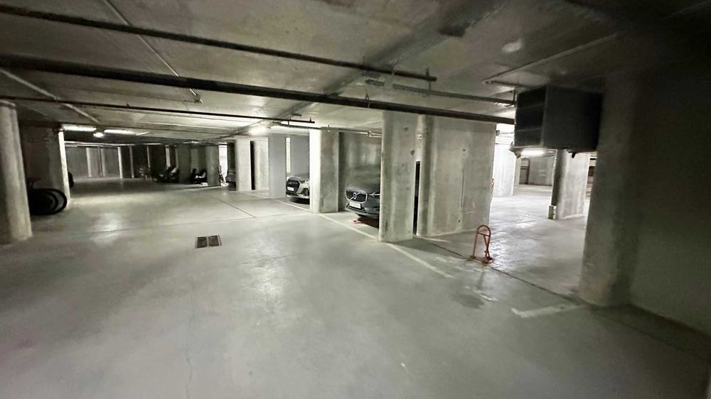 Без% Фото реал 15,3м2 підземн.паркинг ЖК Cardinal Кардинал Печерськ