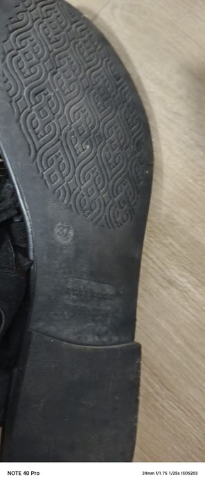 Sandały damskie Attitude 37