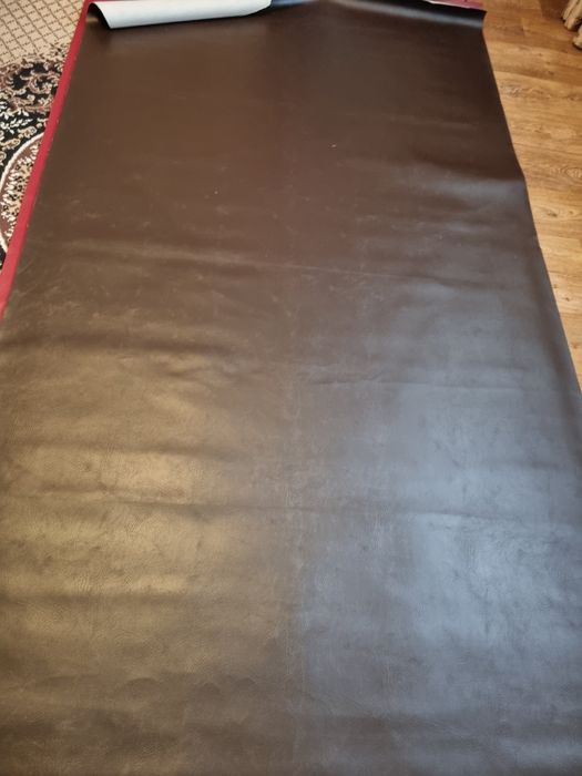 Дермантин СССР  -- цена за 1 метр.  Коричневый 265×142 см.