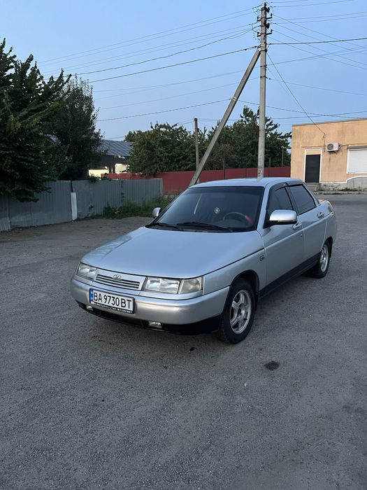 Продам Ваз 2110.