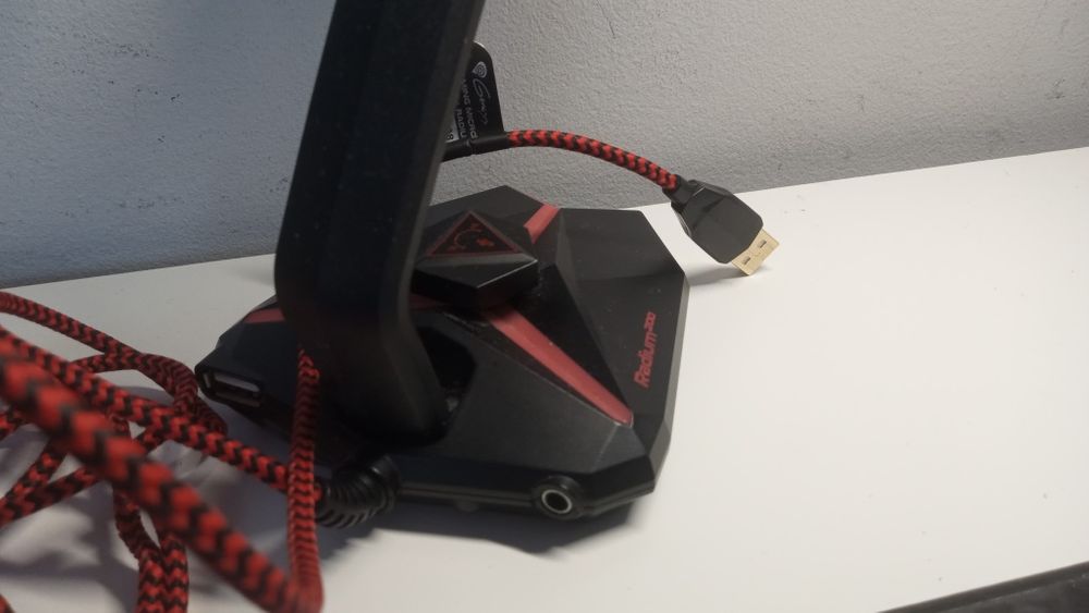 Mikrofon gamingowy Genesis radium 200