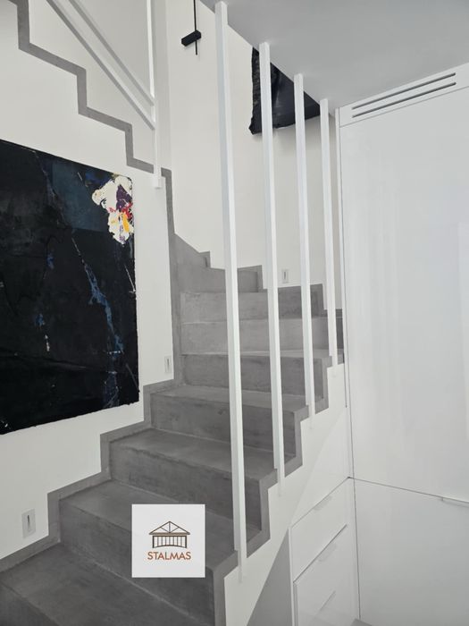 Ogrodzenia, balustrady, konstrukcje metalowe