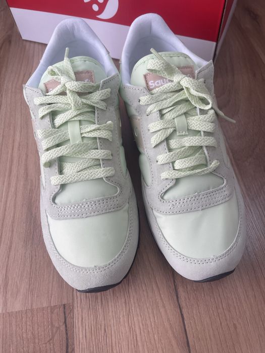 Кросівки жіночі Saucony