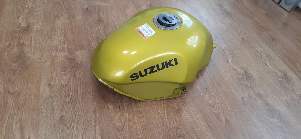 Бак  Suzuki GSX600F Katana
