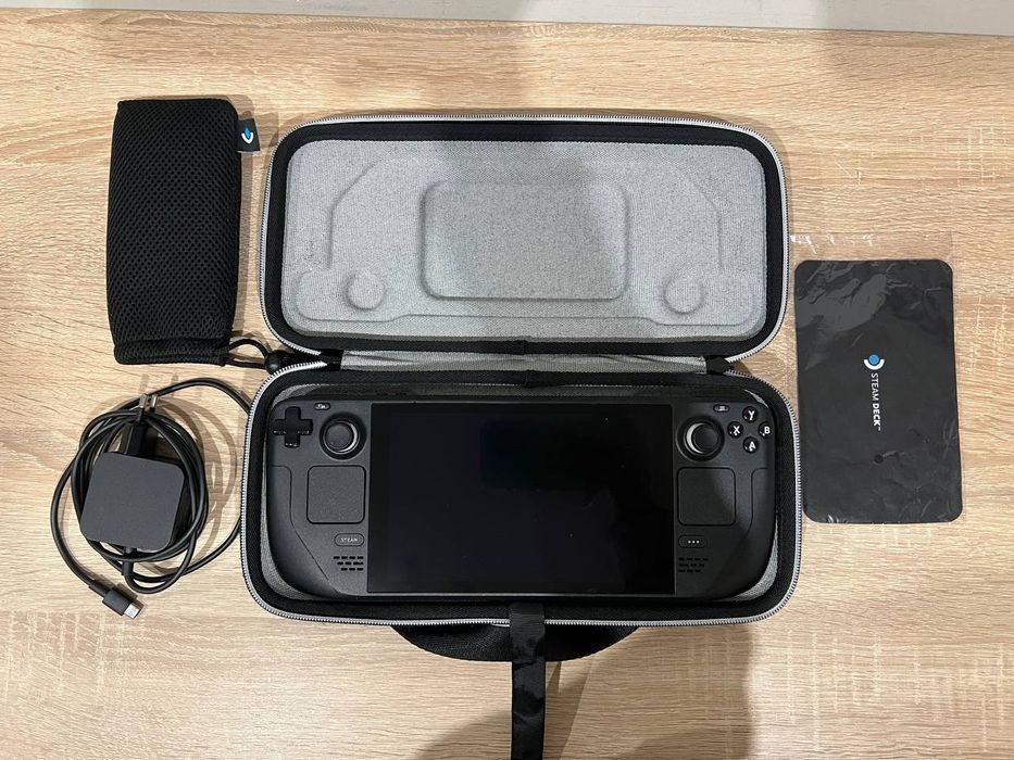 Steam Deck 512GB LCD - идеальное состояние, 100% батарея