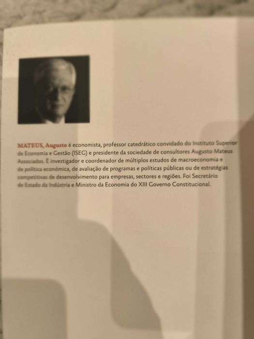 Livro "25 Anos de Portugal Europeu" de Augusto Mateus