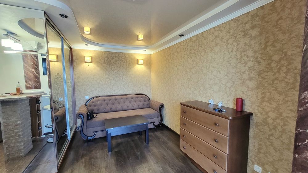 Квартира- студія з євроремонтом