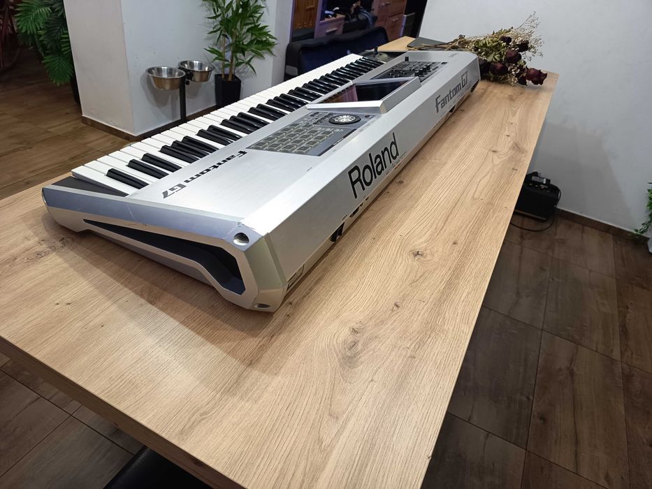 Roland Fantom G7