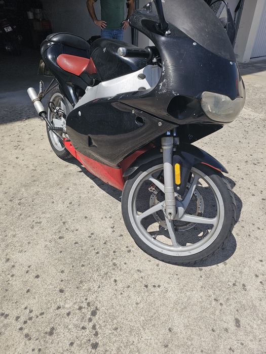 Vendo ou troco Aprilia rs 50cc
