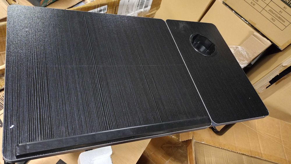 Składany stolik pod laptopa