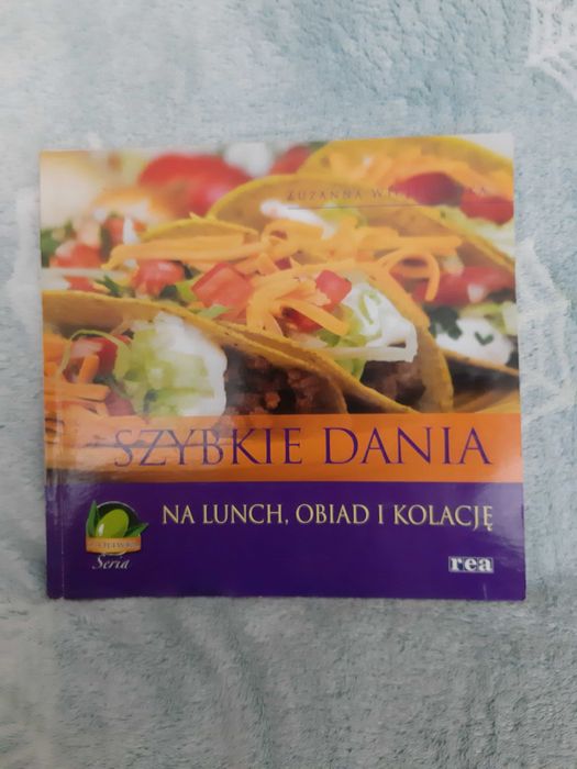 Szybkie dania na lunch, obiad i kolację - 90 przepisów