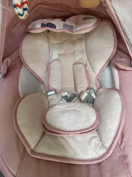 Espreguiçadeira eletrica nova bebe