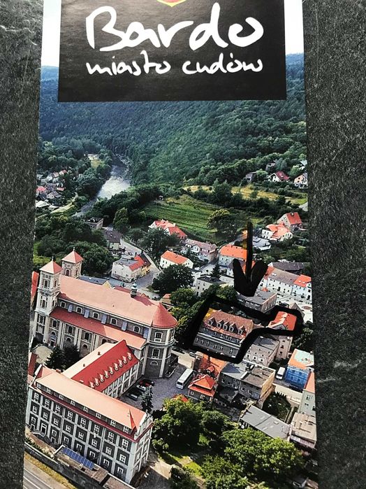 Kamienica centrum Bardo + budynek mieszkalny 250 m