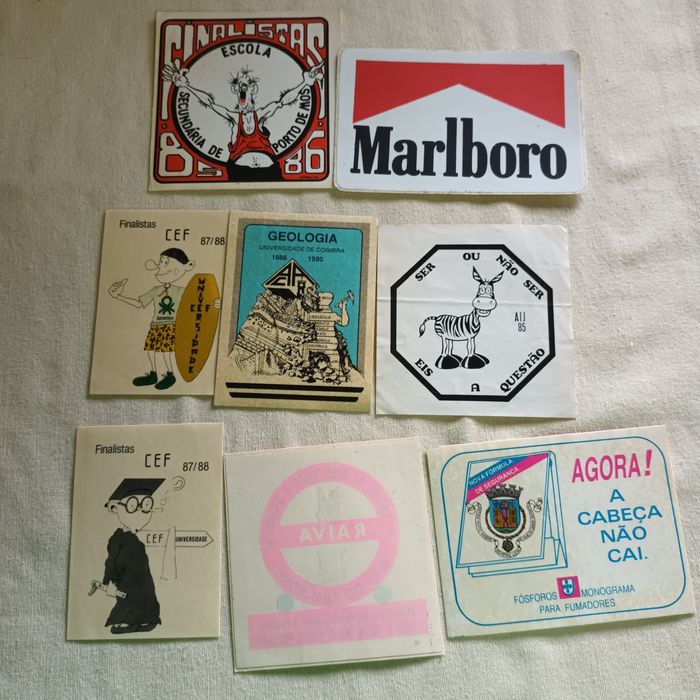 Cromos e autocolantes antigos ver fotos preço meramente ilustrativo