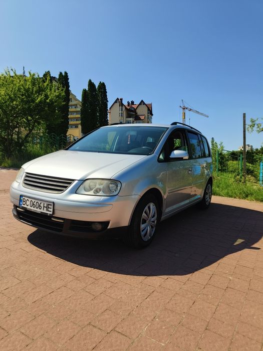 Volkswagen touran 2004р