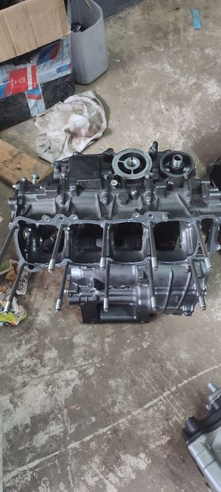 Części silnikowe Honda SC59E