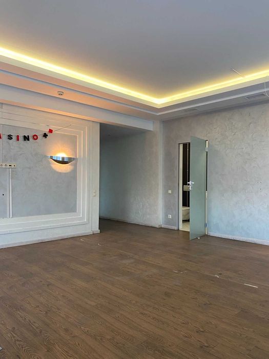 Продаж нежитлового приміщення просп. Чорновола район Макдональдса