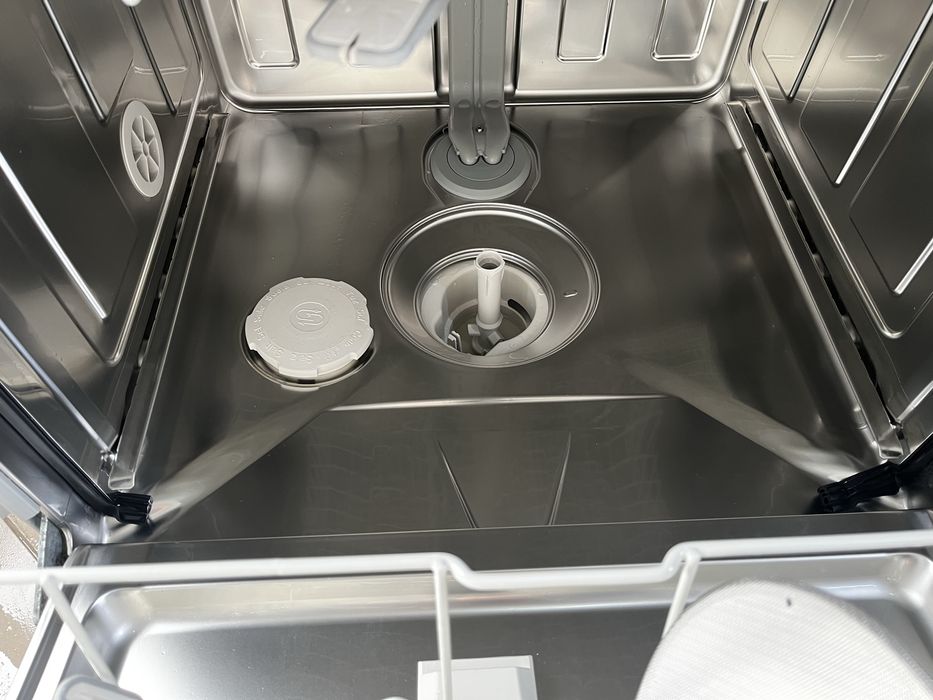 Топова посудомийка Miele g7310