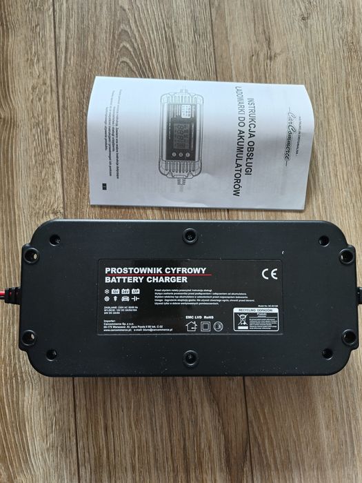 Prostownik Cyfrowy Inteligentny 12V-10A / 24V-5A - GEL  CARCOMMERCE
12
