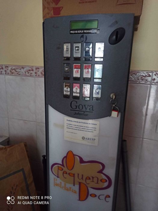 RECHEIO LOJA em bom estado de conservação!!!