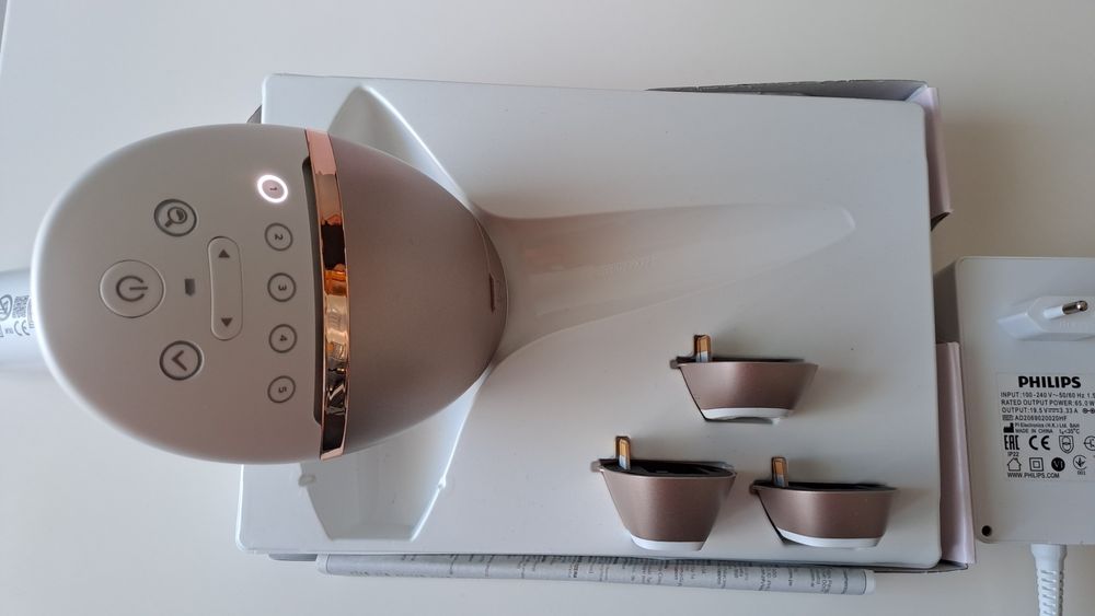 Depilator laserowy IPL Philips Lumea BRI956/00