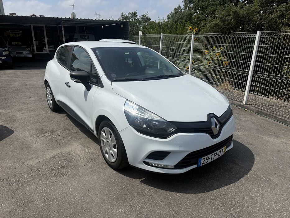 Renault clio comercial