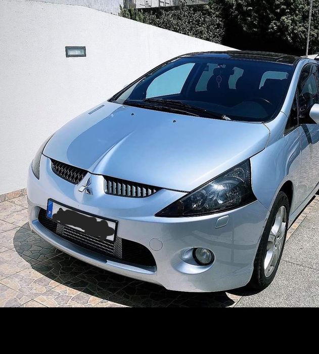 Mitsubishi grandis