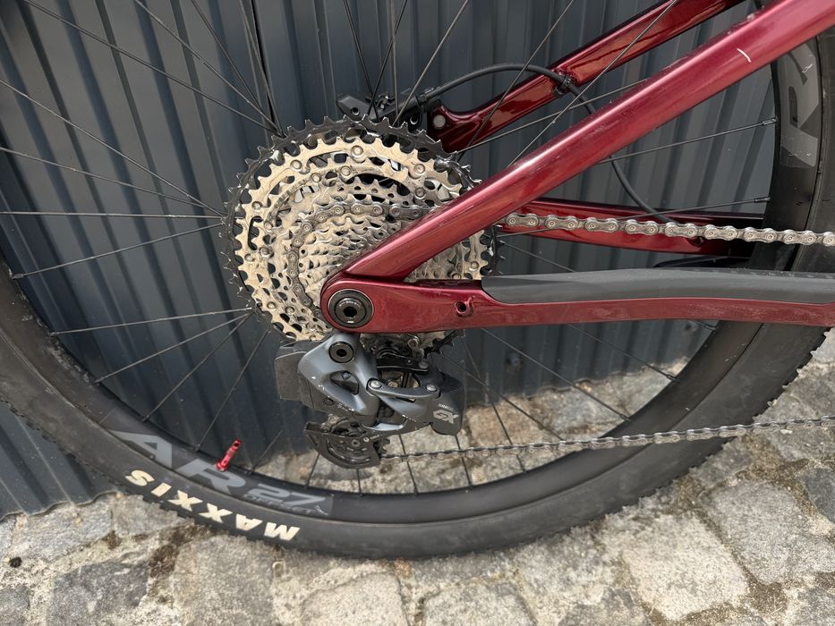 Bicicleta BTT BH Carbono