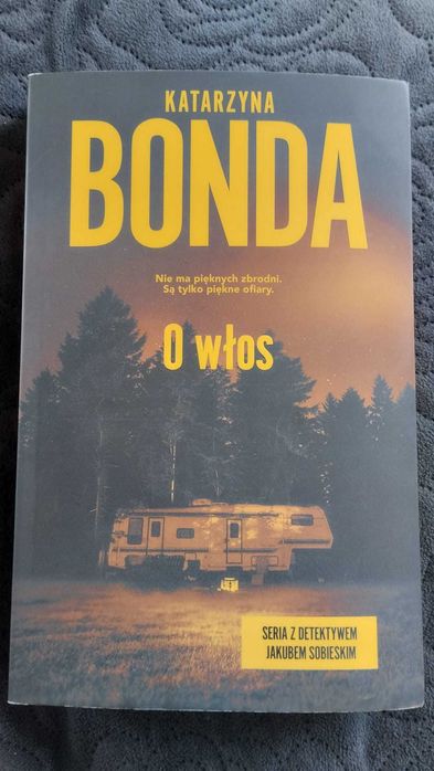 O włos, Katarzyna Bonda