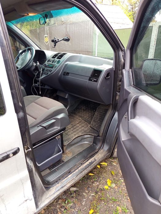 Продам Mercedes-Benz Vito