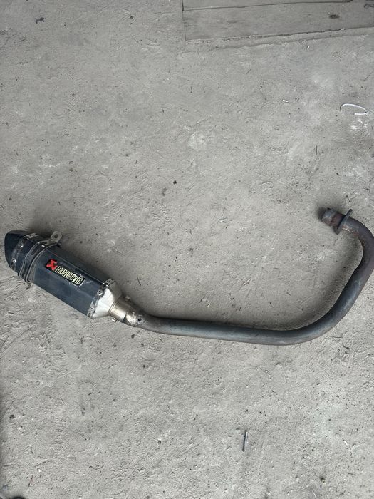 Akrapovic 37см з коліном