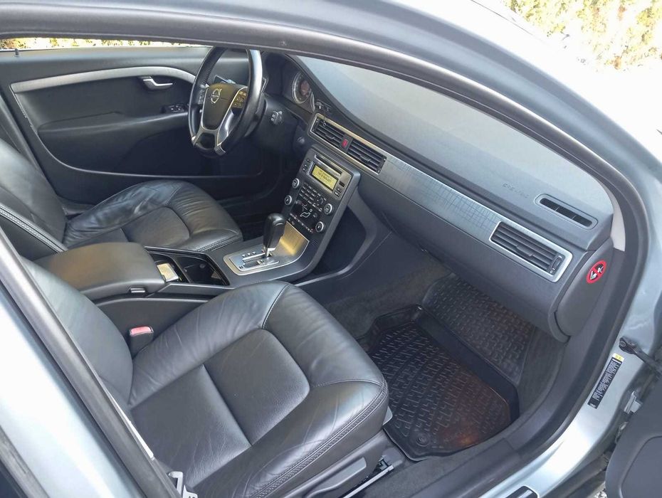 Volvo XC 70, zadbane, mały przebieg, Brak Rdzy