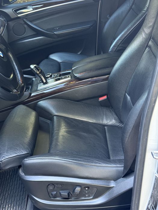 Продам BMW X6 e71 40D