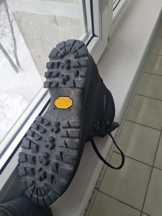 Ботінки трекінгові SCARPO.