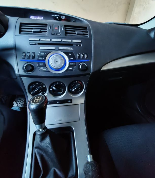 Mazda 3 1.6 Diesel Sedan ano 2011