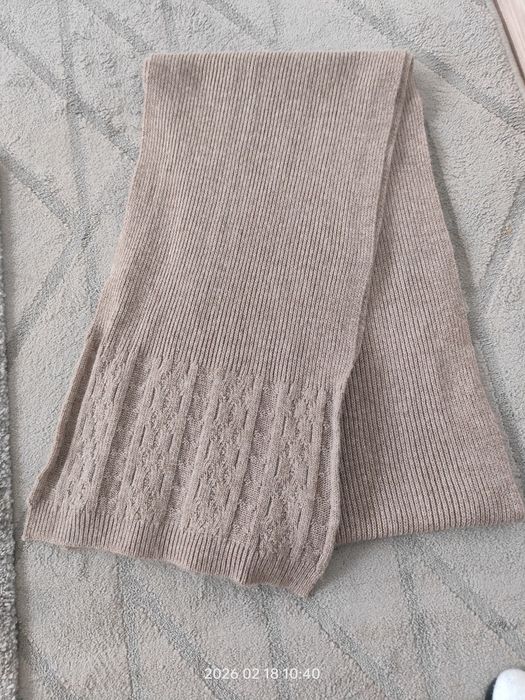 Długi beżowy szal 30% angora beżowy