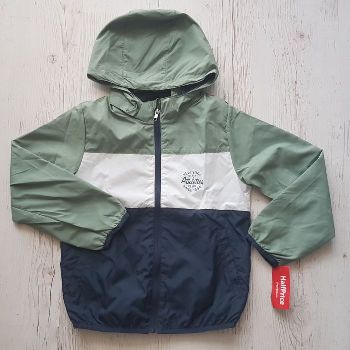 Вітрівка для хлопчика 128 розміру