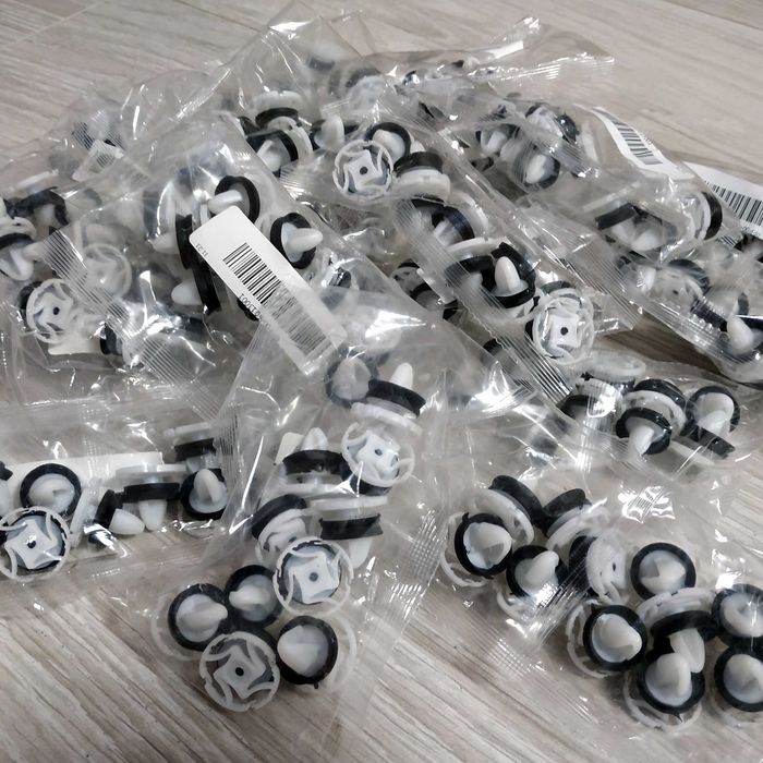 20шт 7703077476 9345ZN Кліпса Renault Peugeot Citroen карт дверей