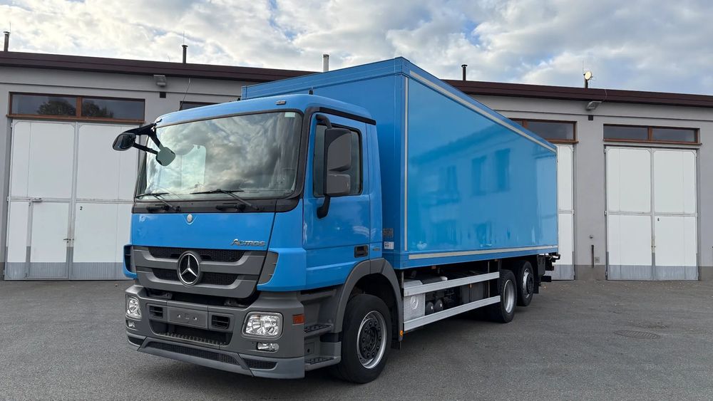 Mercedes-Benz Actros 2536, 6x2, Carrier850U, Serwis, Z Niemiec