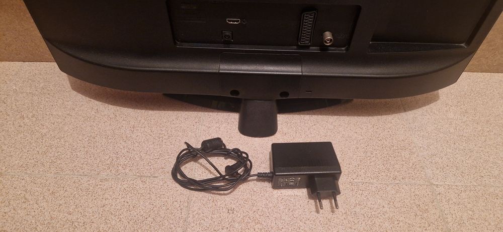Televisor LG e Sony