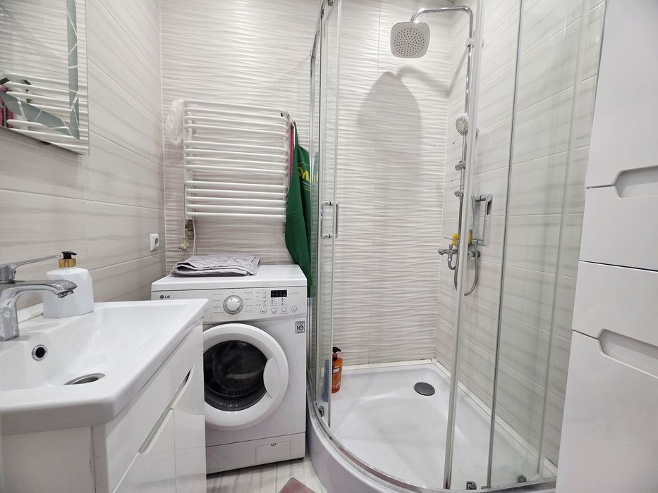 Продається комфортна трьохкімнатна квартира!!!