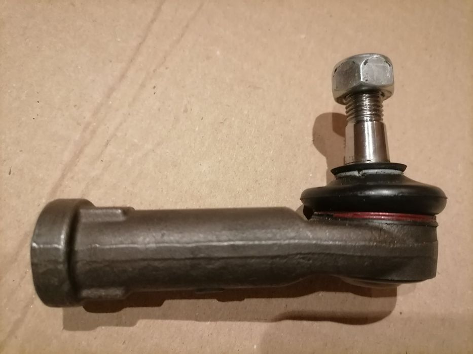 Рулевой наконечник на Фольксваген