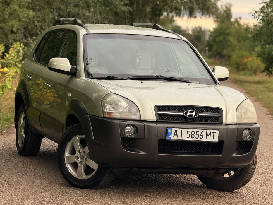 Продам. Hyundai Tucson 1 власник Дизель 2.0 CRDI