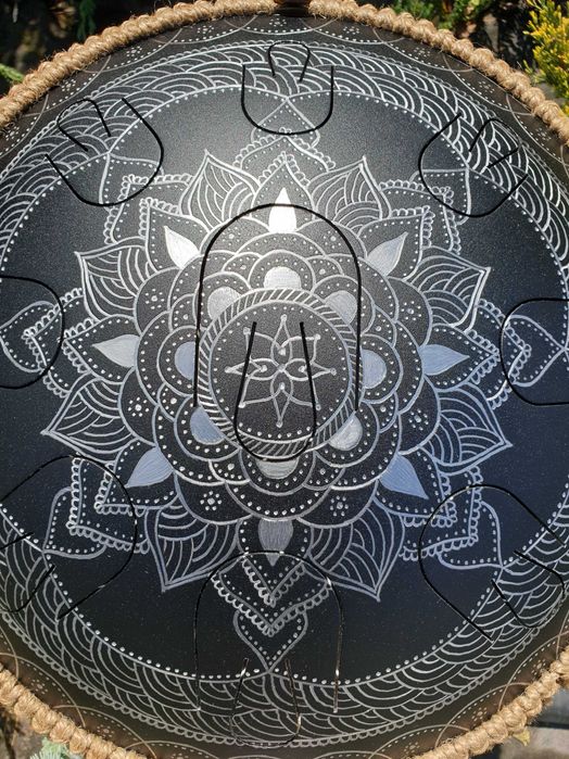 Глюкофон 18 нот. Язычковый(лепестковый)барабан.Ручной работы.PetalDrum