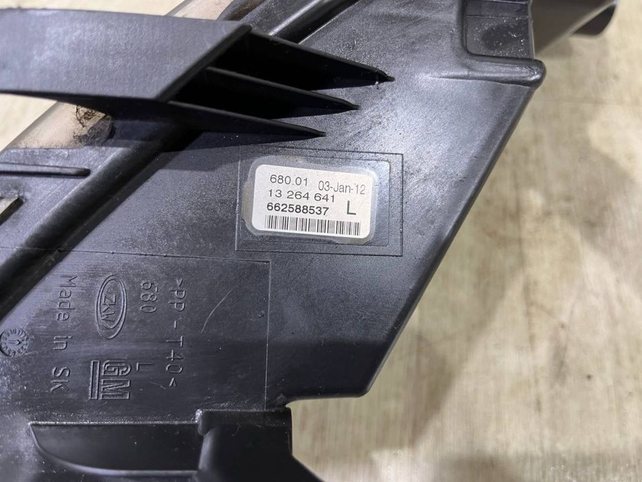 Галоген Opel Astra J 4 ( 2009 - 2012 г. ) Противотуманка правая