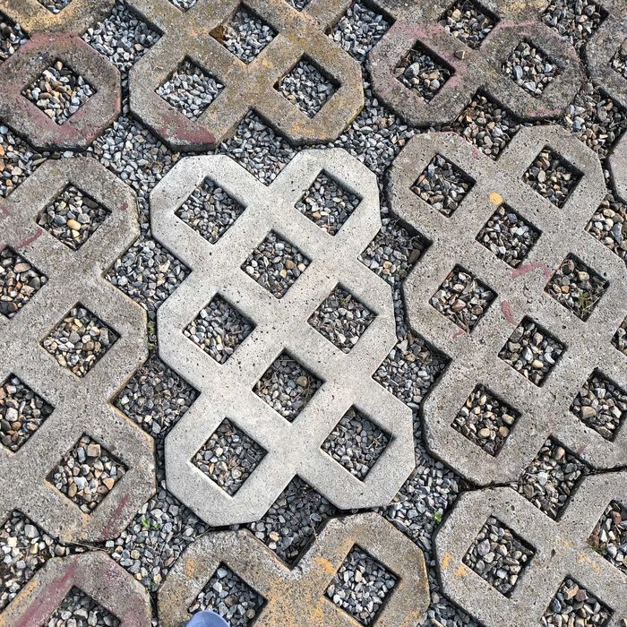 Płyty używane ażurowe