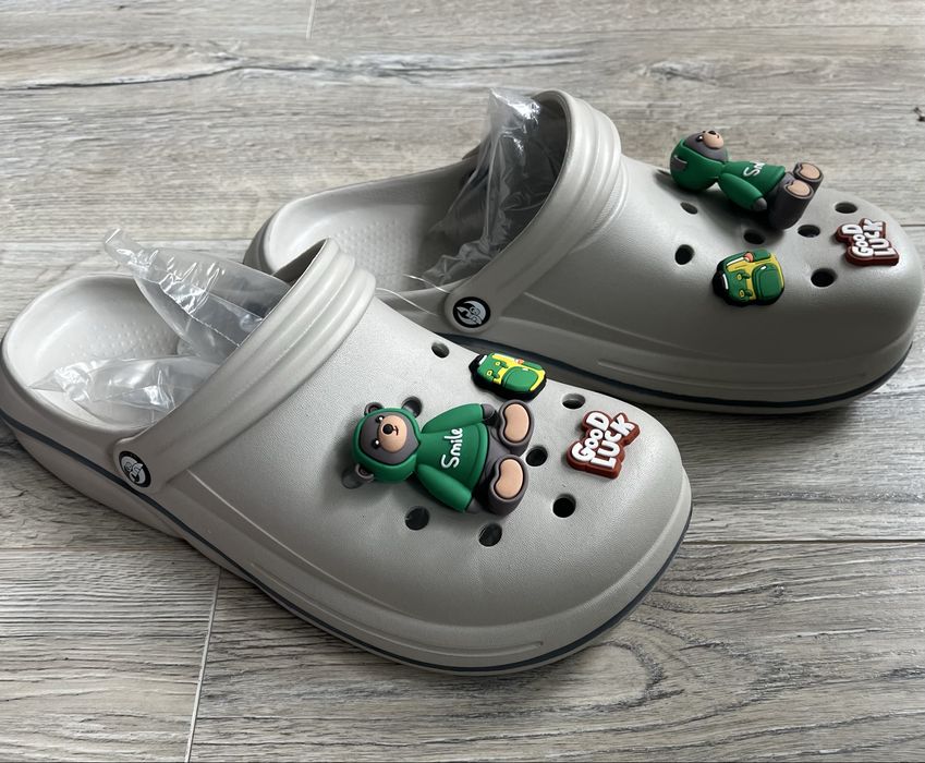 Nowe męskie  klapki podobne do Crocs 44-45