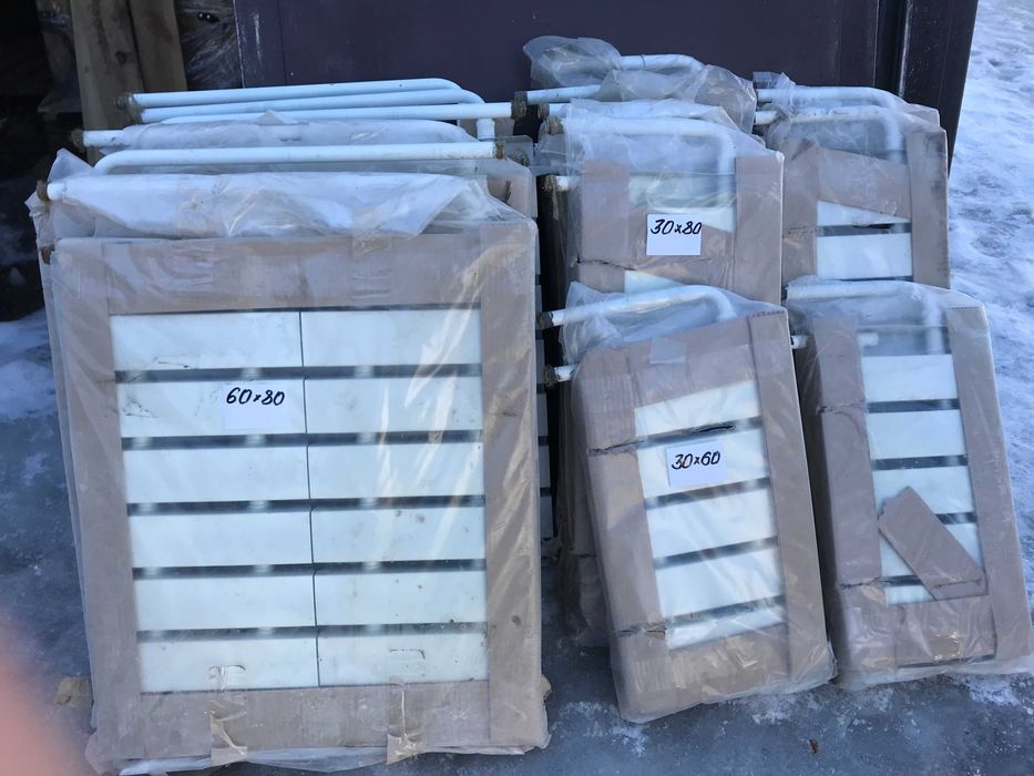 Новые Батареи радиаторы отопления с новостроя разные размеры