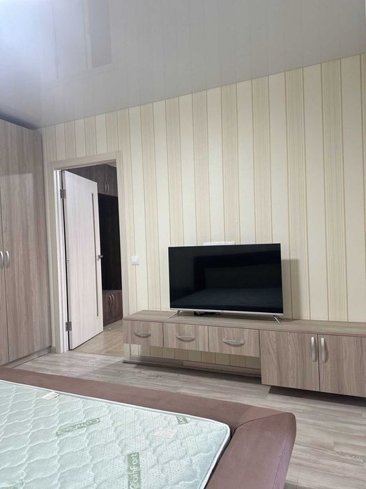 Квартира з сучасним ремонтом Хлібодарське/Авангард