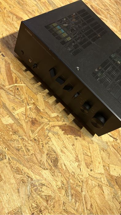 Wzmacniacz stereo Yamaha as 501 czarna z pilotem